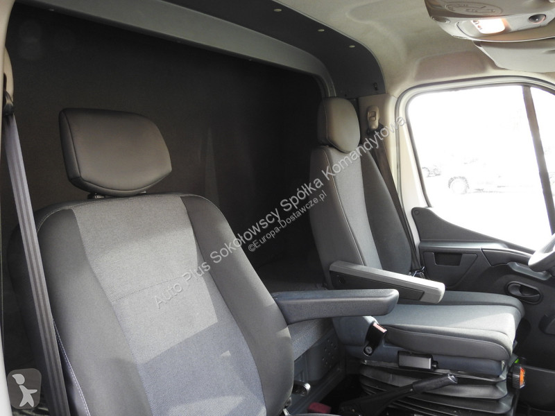 Véhicule utilitaire Renault  MASTER