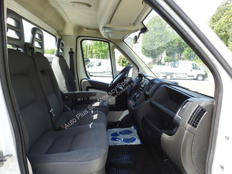Samochód dostawczy Peugeot  BOXER