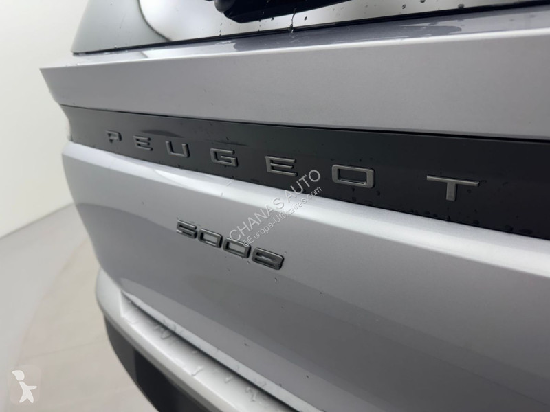 عربة نفعية Peugeot 1.2 Hybrid 145 GT e-DCS6...