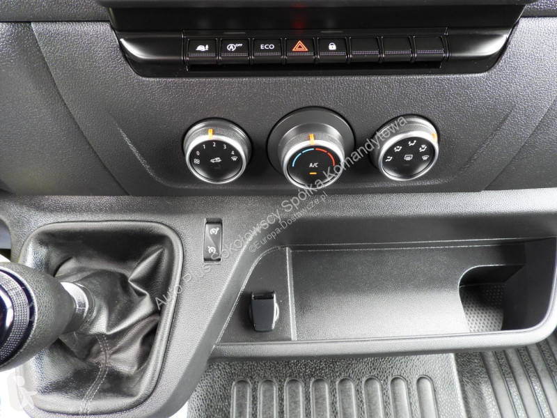 Véhicule utilitaire Renault  MASTER