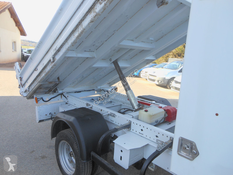 Véhicule utilitaire Renault Châssis Cabine...