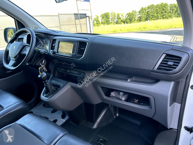 Véhicule utilitaire Peugeot Long 2.0 Bluehdi...