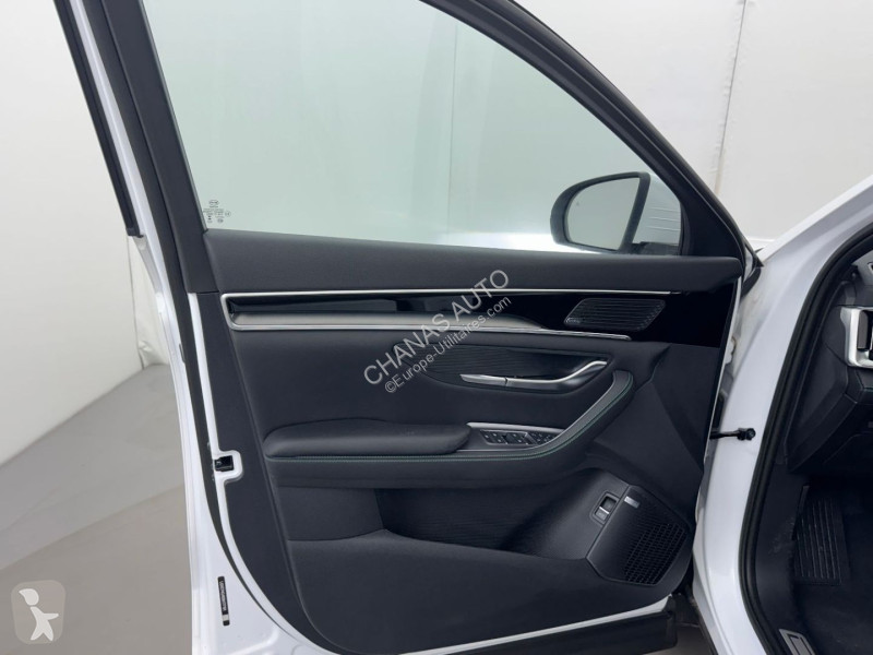 Nyttofordon BYD 1.5l DM-i 218 ch PHEV Boost