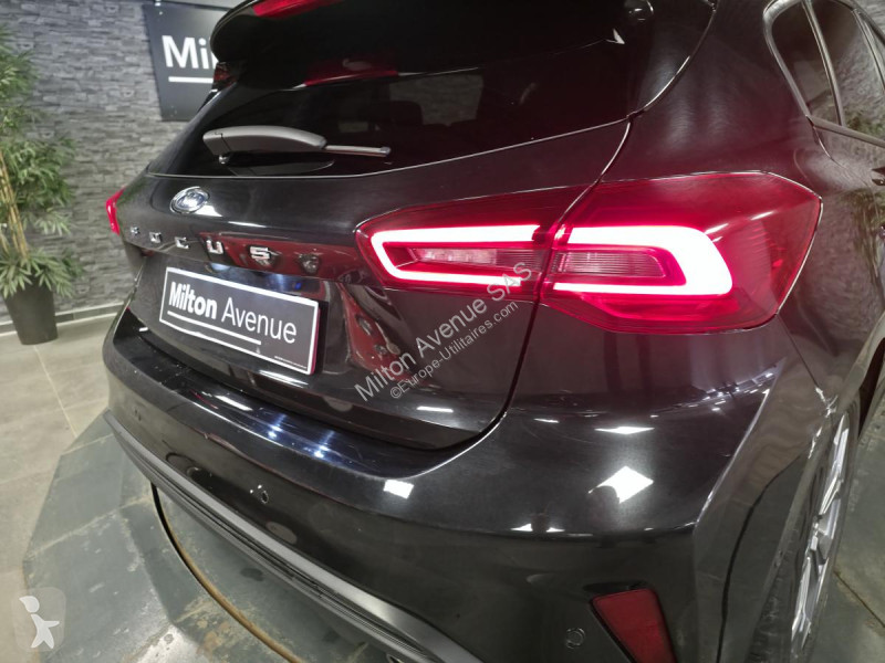Véhicule utilitaire Ford FOCUS 1.0 EcoBoost...