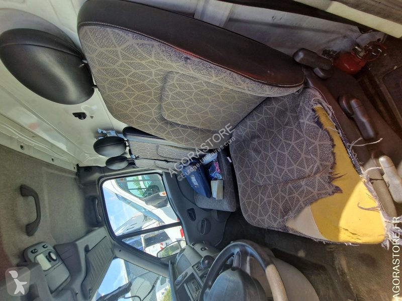 عربة نفعية Renault