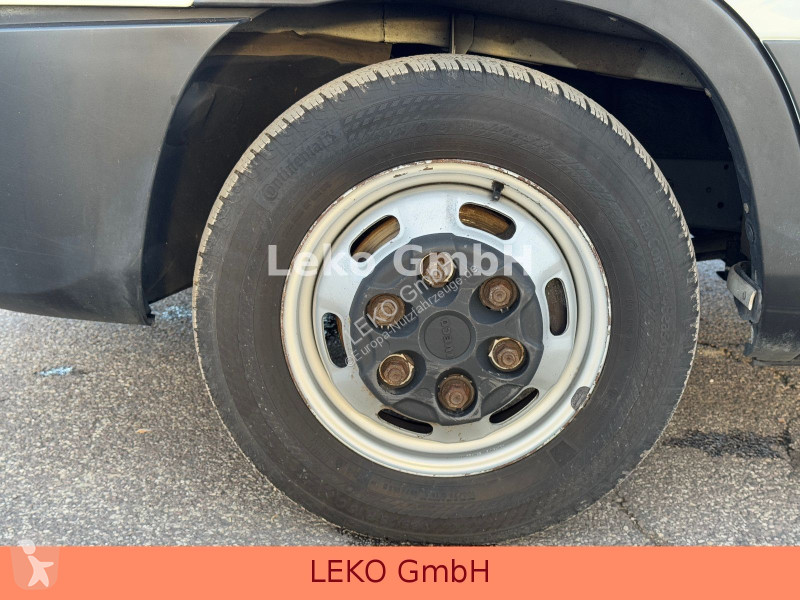 Furgoneta Iveco 35C14 Mit Carrier Xr 350