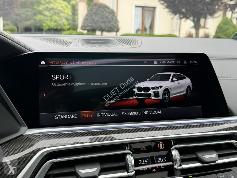 Samochód dostawczy BMW X6