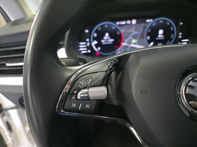 عربة نفعية Skoda KAMIQ 1.0 TSI - 95  Ambition