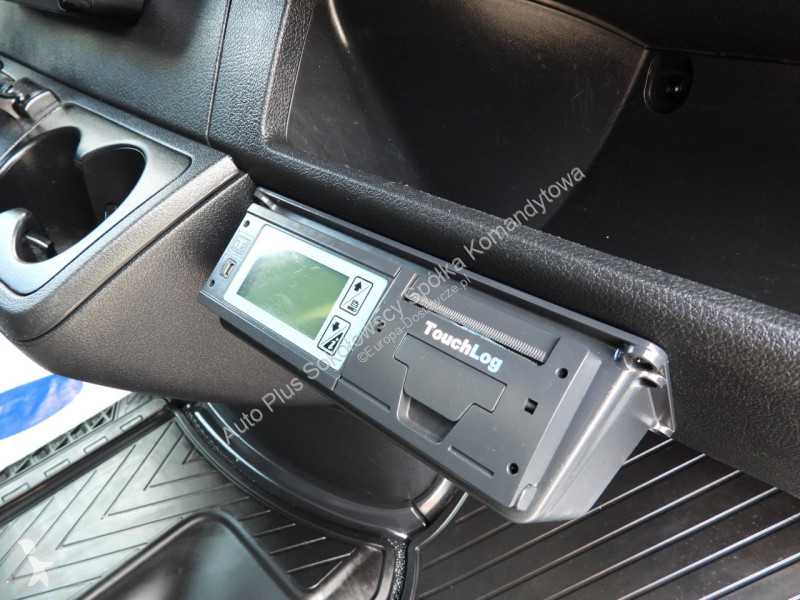 Коммерческий автомобиль Mercedes 25OXER