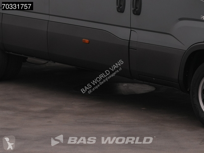 Лекотоварен автомобил Iveco 35C18 3.0L Automaat...