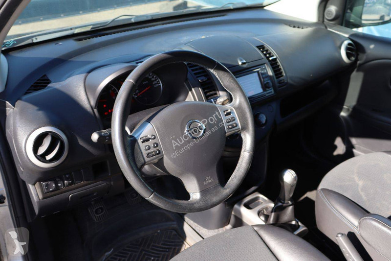 Veicolo commerciale Nissan