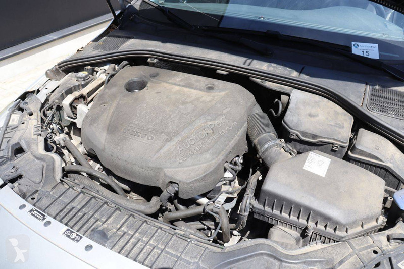 Samochód dostawczy Volvo D3 R-Design