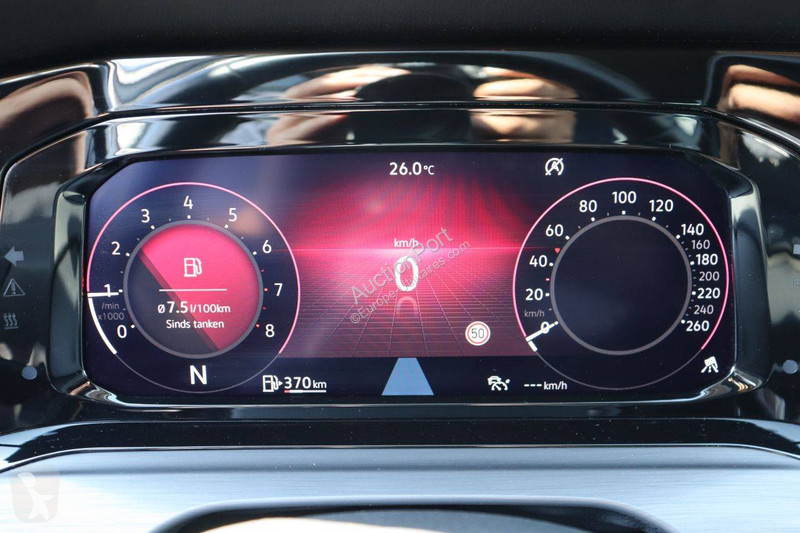 عربة نفعية Volkswagen VIII