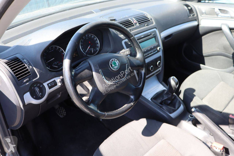 Samochód dostawczy Skoda