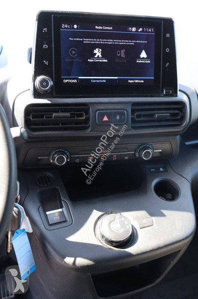 Véhicule utilitaire Peugeot