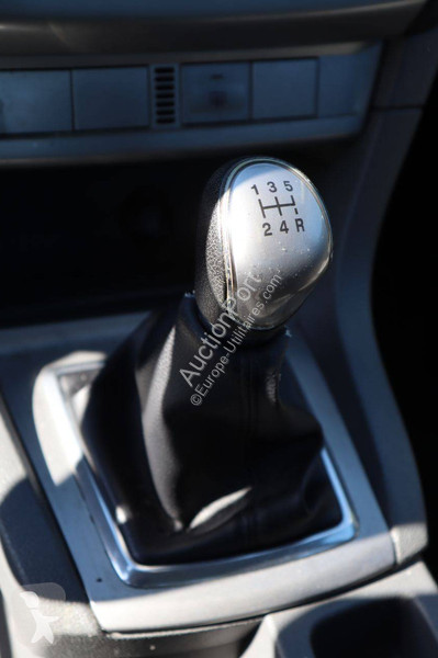 Véhicule utilitaire Ford