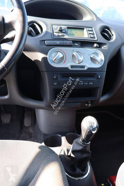 Véhicule utilitaire Toyota