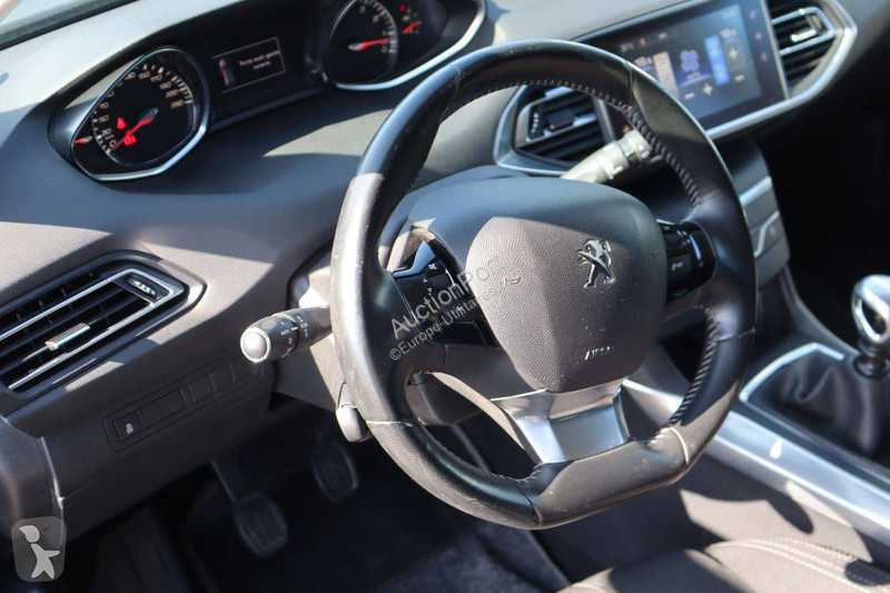 Véhicule utilitaire Peugeot