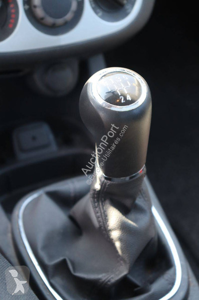 Véhicule utilitaire Opel