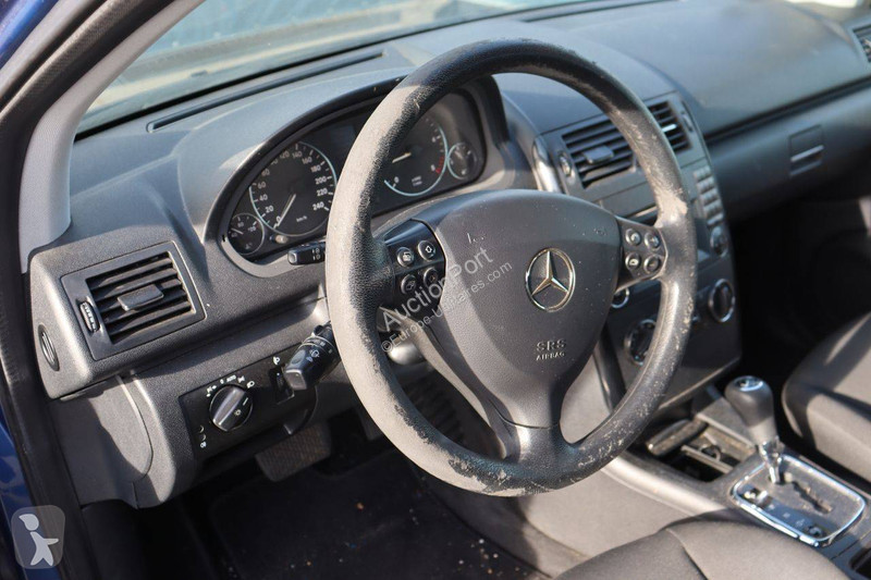 Véhicule utilitaire Mercedes A180 A-lasse