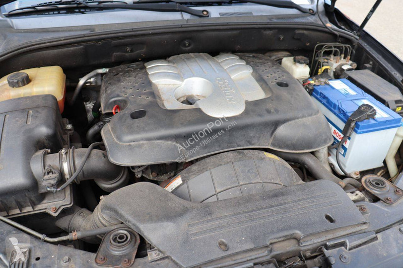 Véhicule utilitaire Ssangyong M200 2WD AUT. HR