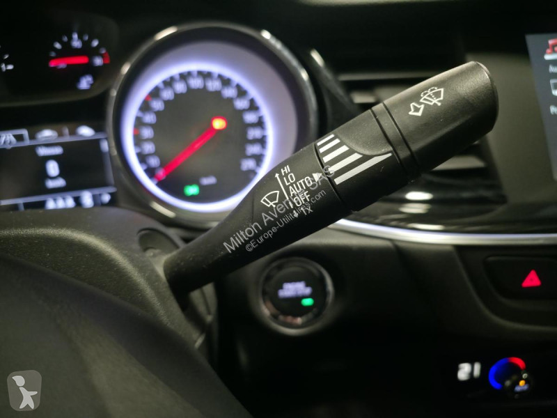 Véhicule utilitaire Opel Grand Sport 1.6 CDTI...