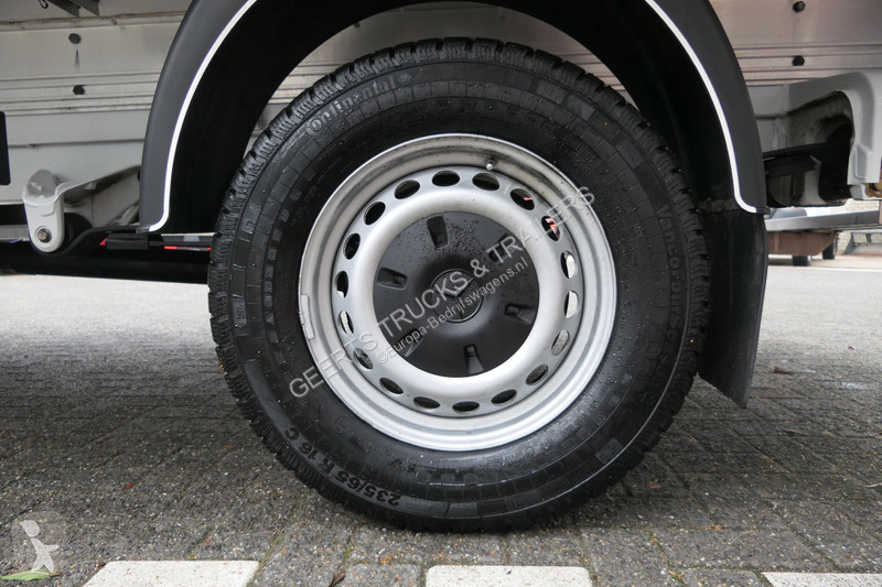Лекотоварен автомобил Mercedes 314 CDi | XARIOS...