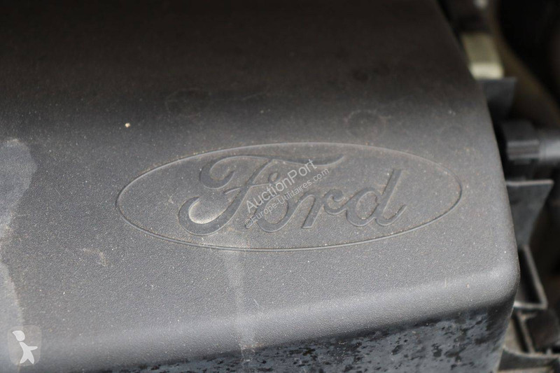 Furgoneta Ford