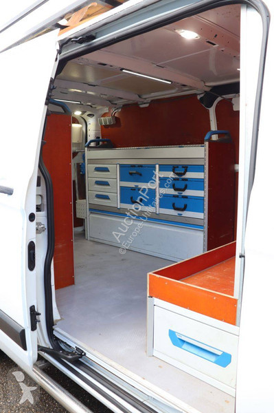 Furgoneta Ford