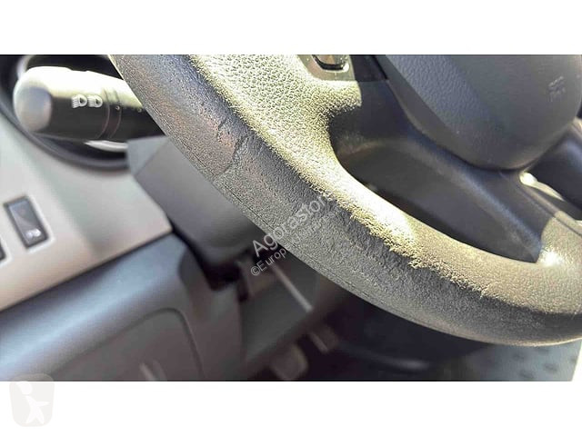 Лекотоварен автомобил Renault TRAFIC
