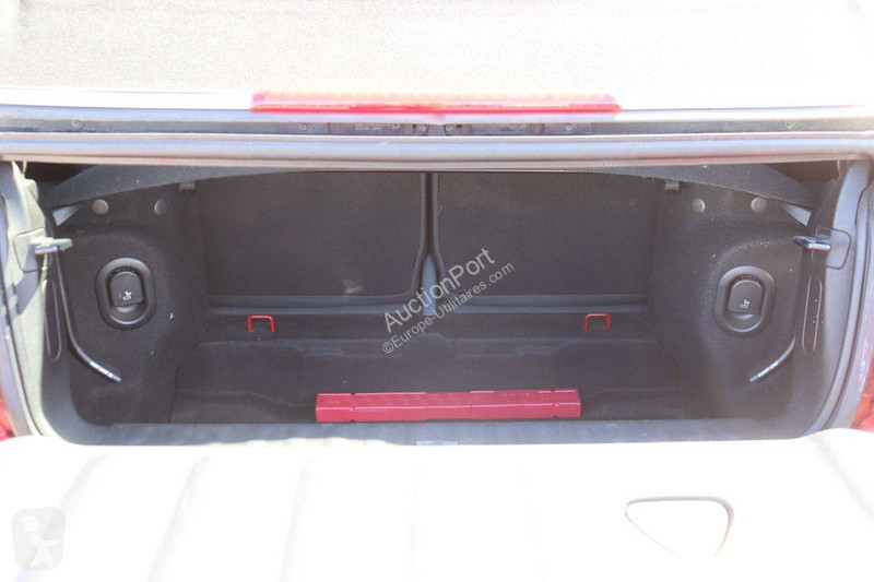 Mini  van