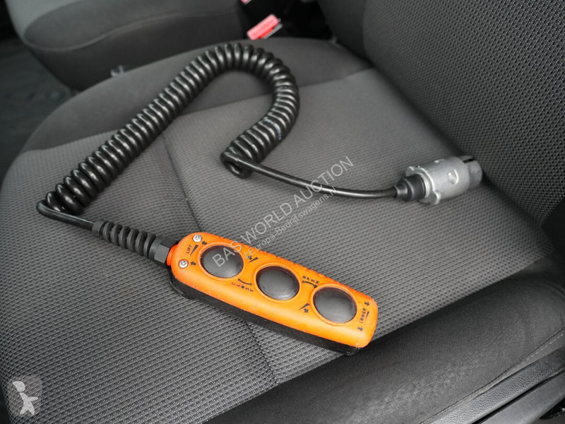 Furgoneta Renault 135PK