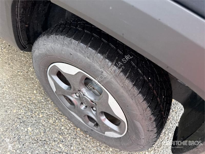 Furgoneta Jeep 4WD SUV