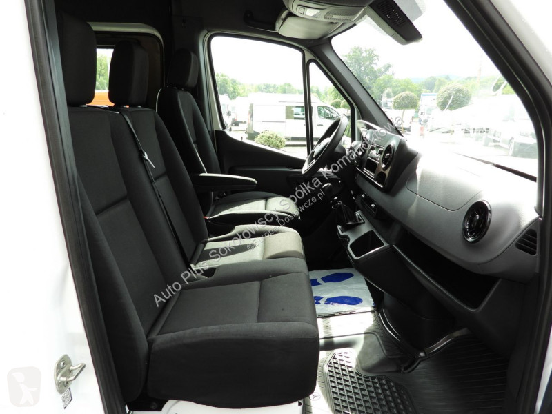 Коммерческий автомобиль Mercedes 316