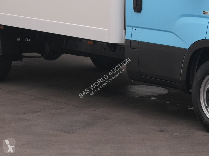 Furgoneta Iveco 35S16