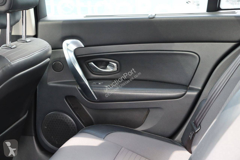 Haszongépjármű Renault  latitude
