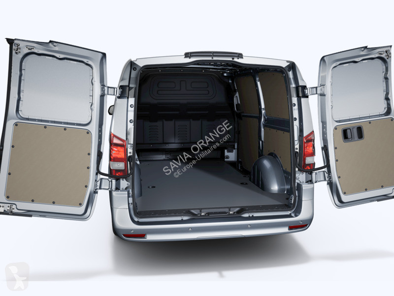 Véhicule utilitaire Mercedes 116 CDI