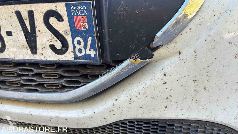 Véhicule utilitaire Peugeot 208
