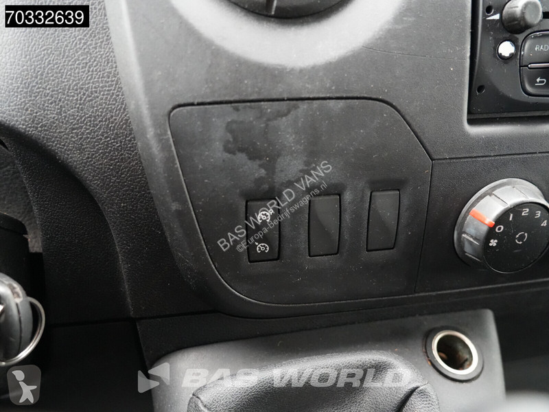 Véhicule utilitaire Renault Hoogwerker L2H2...