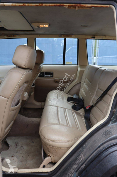 Véhicule utilitaire Jeep Limited