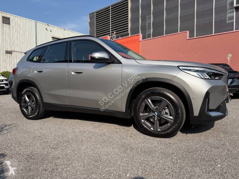 Véhicule utilitaire BMW