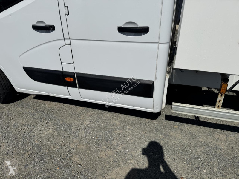 Renault MASTER Confort 3T5 RJ 2.3 dCi 130 ch 6...