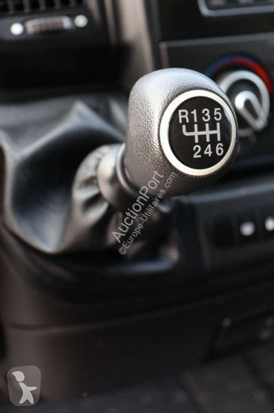 Véhicule utilitaire Peugeot