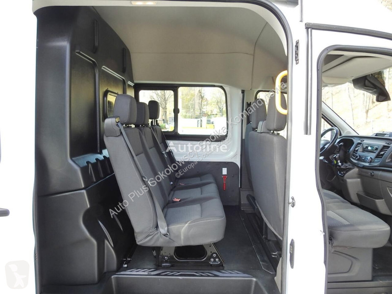Véhicule utilitaire Ford TRANSIT FURGON...