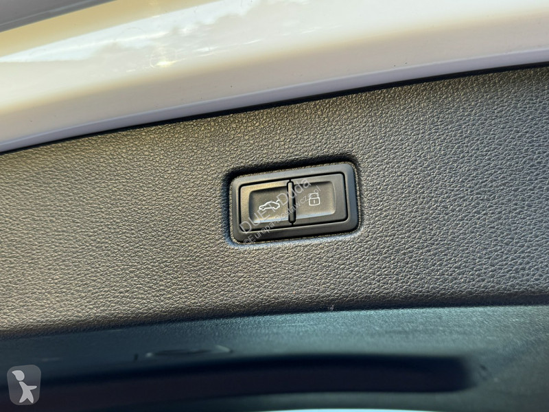 Véhicule utilitaire Audi Q7