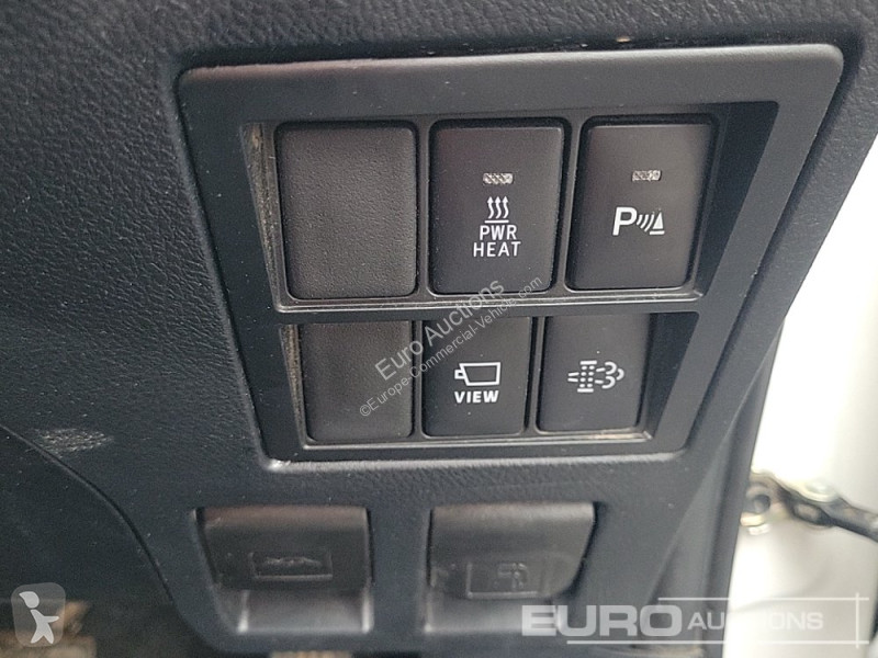 Véhicule utilitaire Toyota Hilux