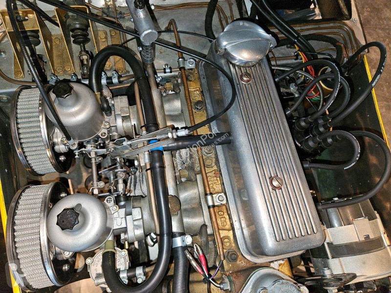 Véhicule utilitaire Ferrari  Vintage Racer...