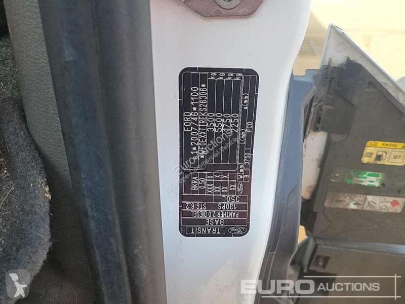 Autoutilitară Ford