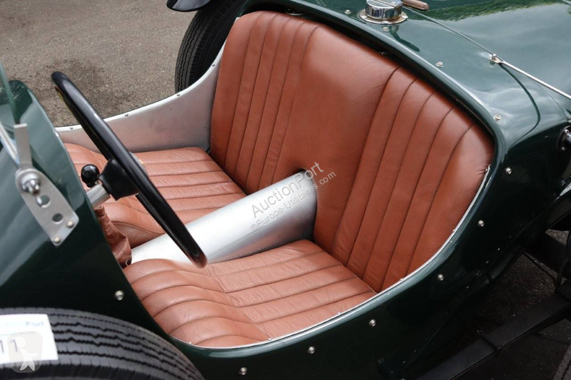 Véhicule utilitaire Chrysler  Roadster
