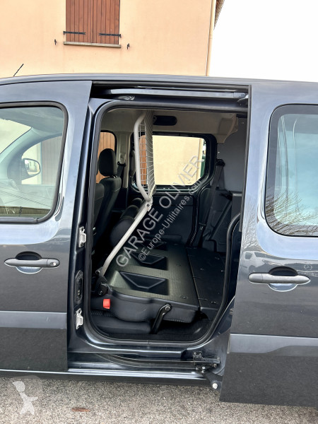 عربة نفعية Mercedes Mixto Extra Long Pro